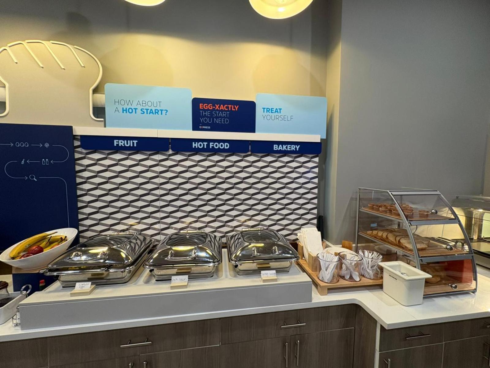 Holiday Inn Express & Suites New York Eksteriør billede