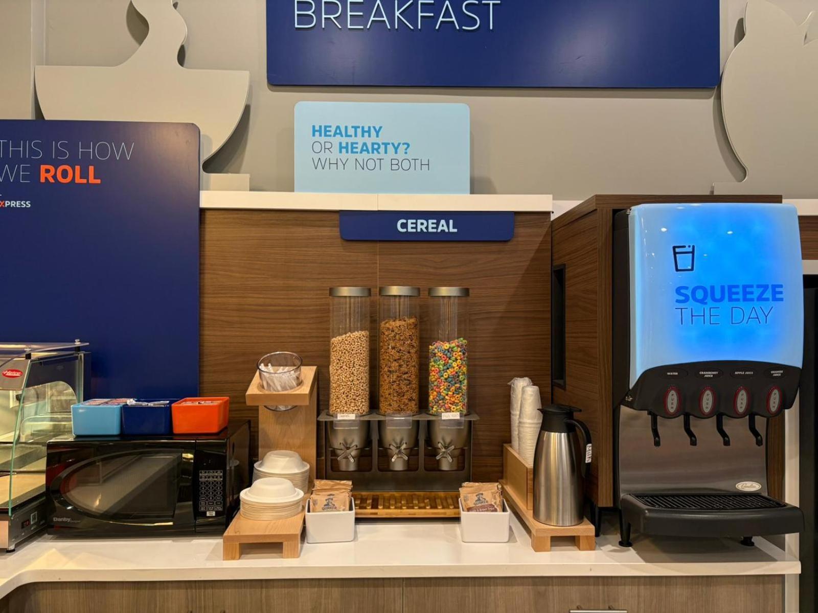 Holiday Inn Express & Suites New York Eksteriør billede