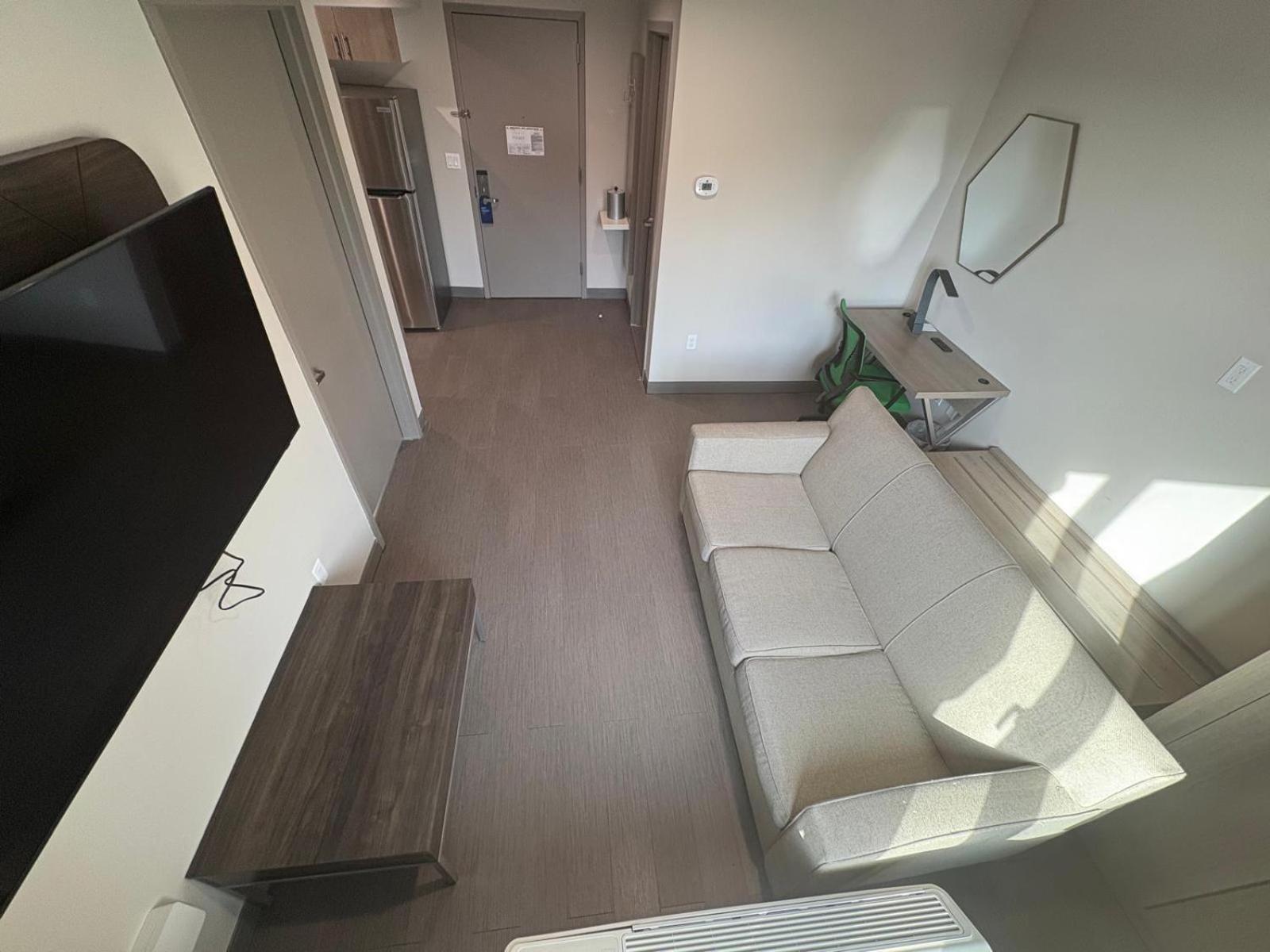 Holiday Inn Express & Suites New York Eksteriør billede